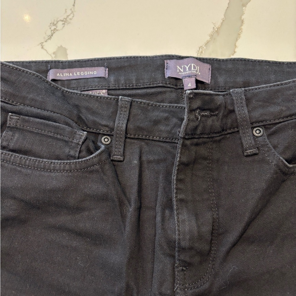 NYDJ Alina Legging Skinny Jeans
